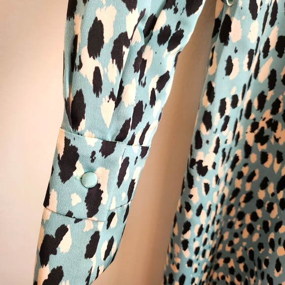 H&M NWT XXS mint green long sleeve dress, midi, white and black polka do… - Picture 4 of 12